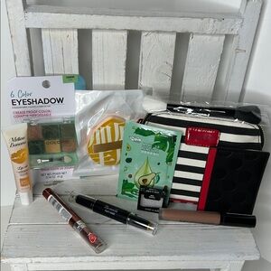 Sephora Cosmetic Bag and Makeup Bundle